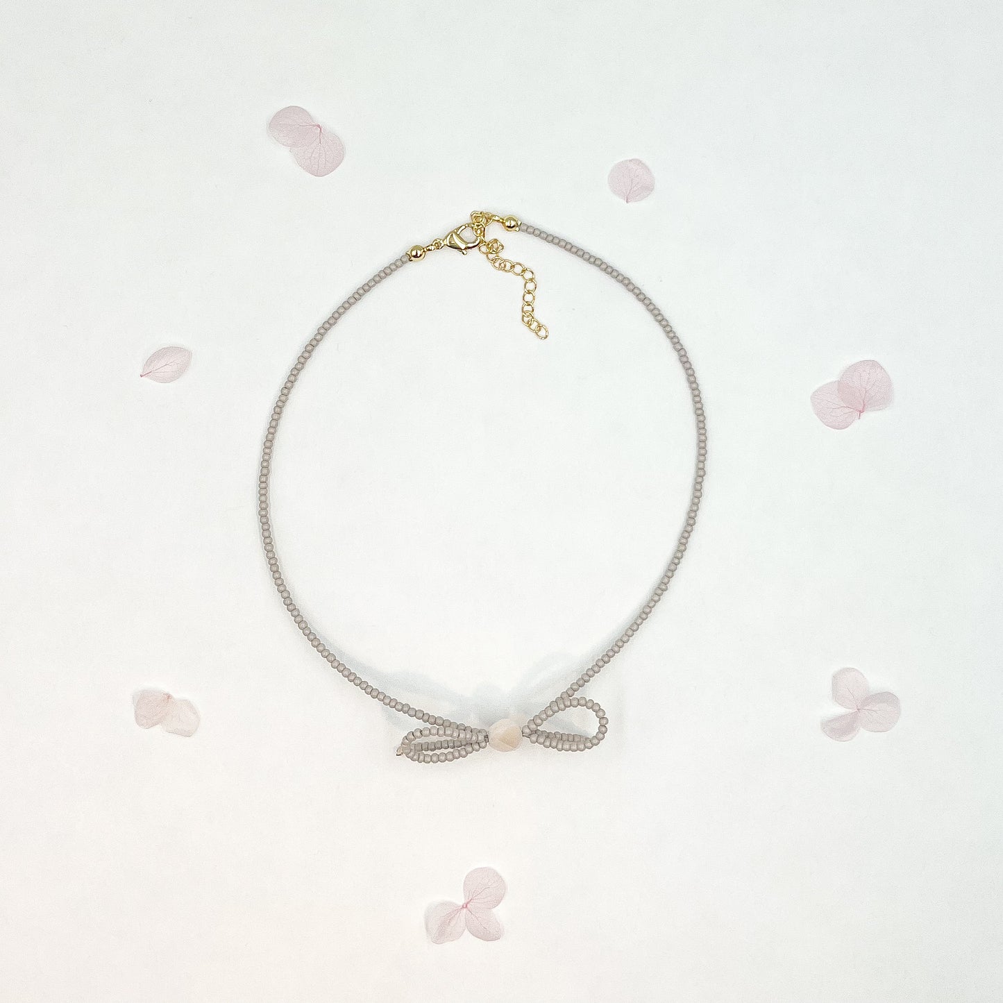 Sweet Bow Choker