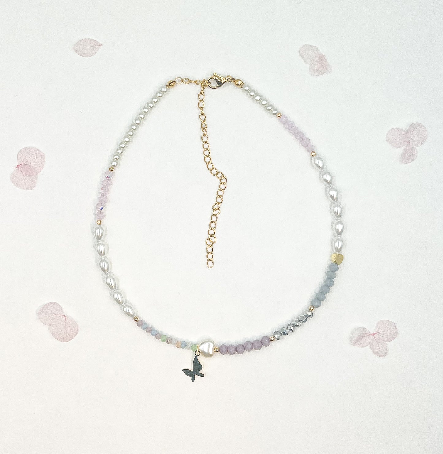 Con Amor Charm Choker